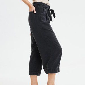 AE High-Waisted Paperbag Culotte